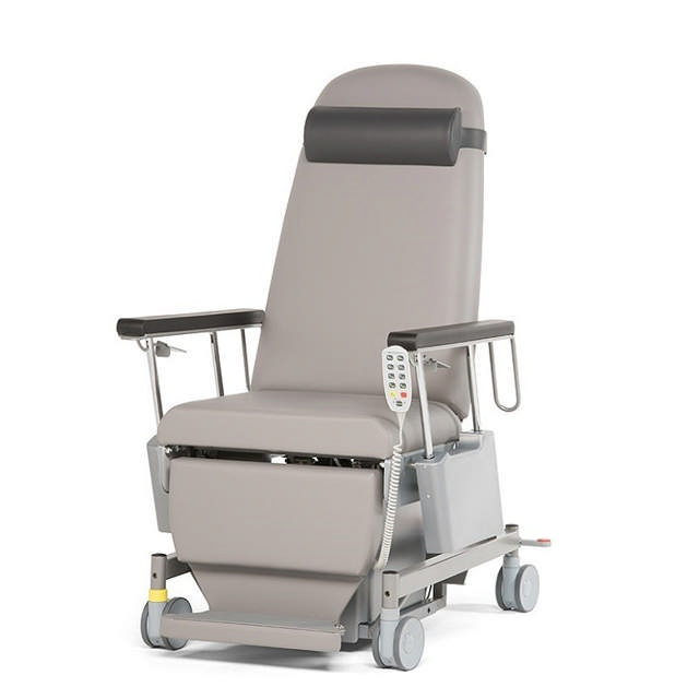 MultiLine Next AC, stol til ambulant behandling,  m/4 motorer